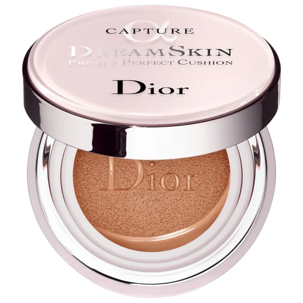 DIOR  Dreamskin Fresh & Perfect Refillable Face Cushion SPF 50